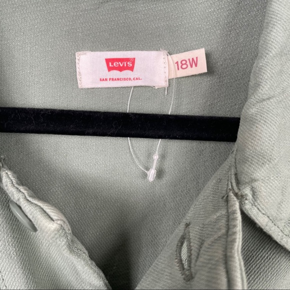 Levi’s Big E Green Utility Jumpsuit Size 1… - Picture 5 of 11